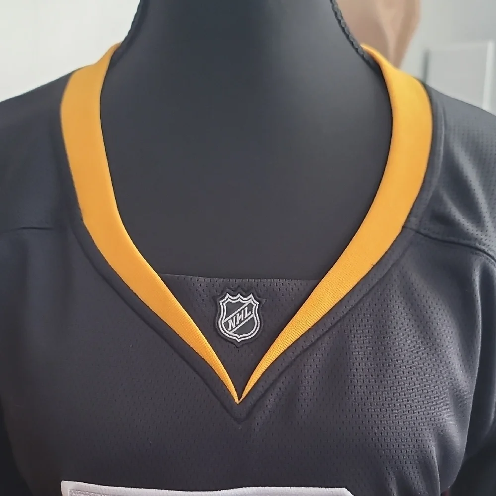 Fanatics NHL Boston Bruins Women's Jersey - Picture 4 of 10